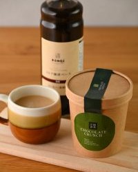 抹茶小豆チョコクランチ